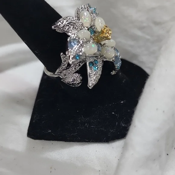 SLIVER FLOWER RING - Picture 5 of 5